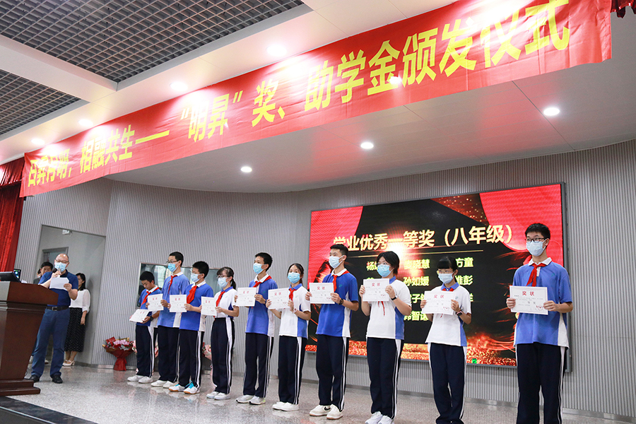 IMG_7103.jpg IMG_7103.jpg